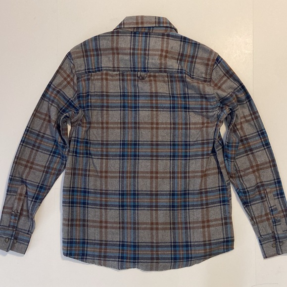VSTR Premium | Gray Blue Brown Plaid Flannel Button Shirt size M - Picture 2 of 5